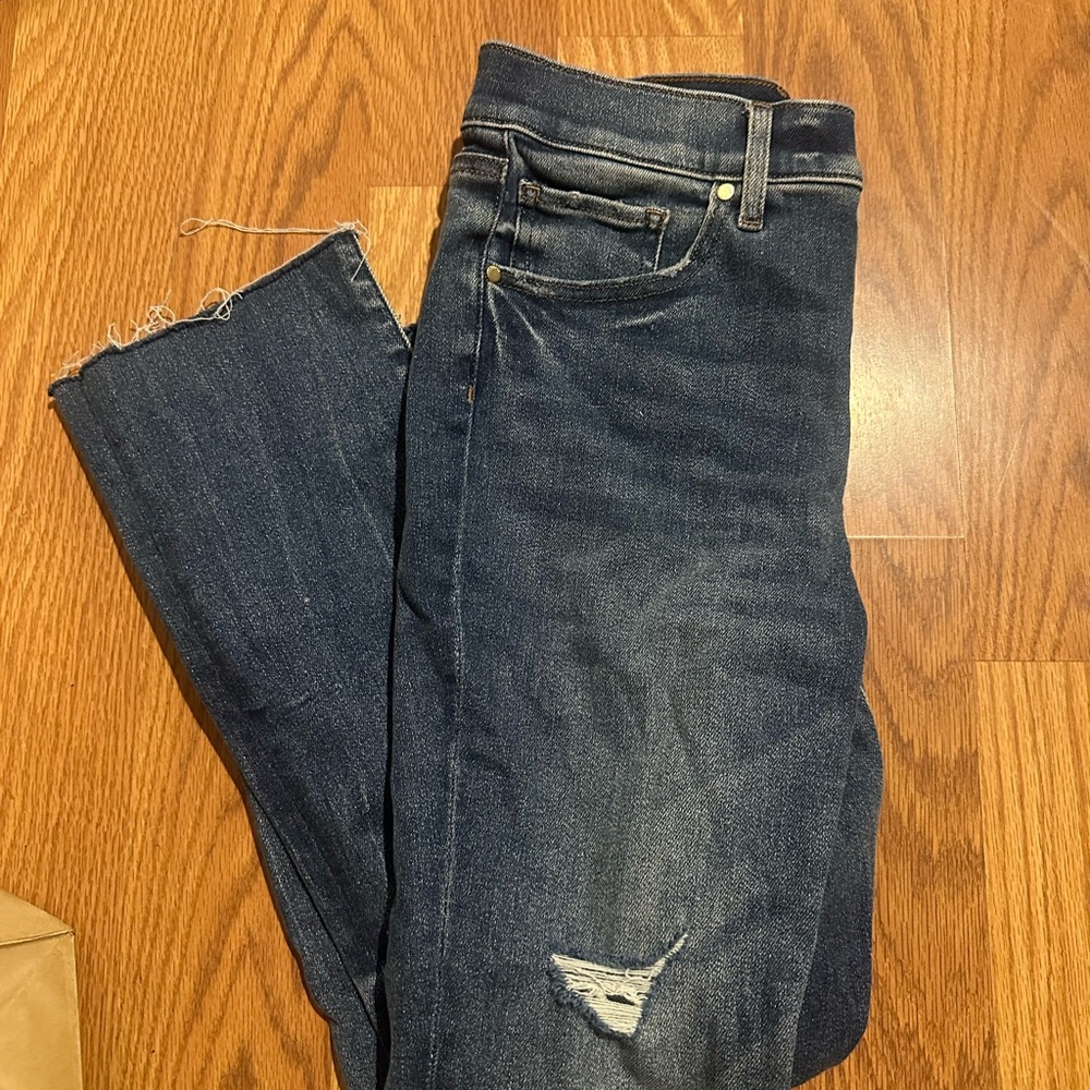 Express Women’s Distressed Blue Jeans